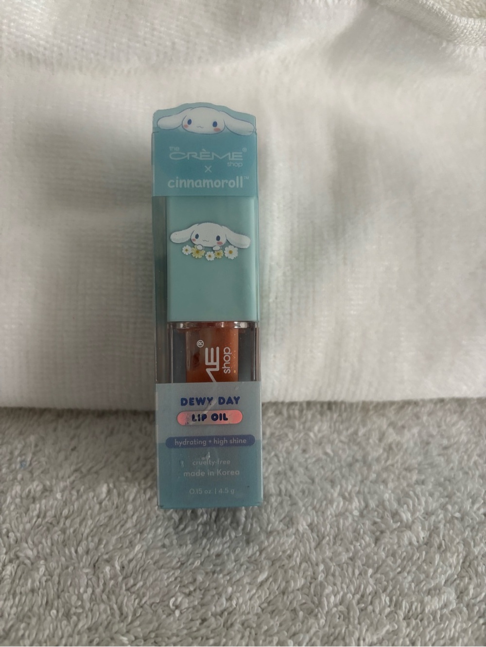 New the crème shop cinnamon roll dewy day lip oil shade poppy